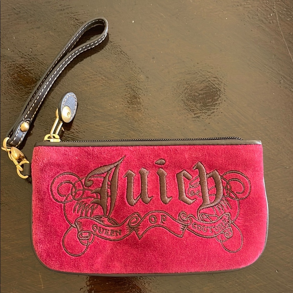 Juicy Couture Wristlet